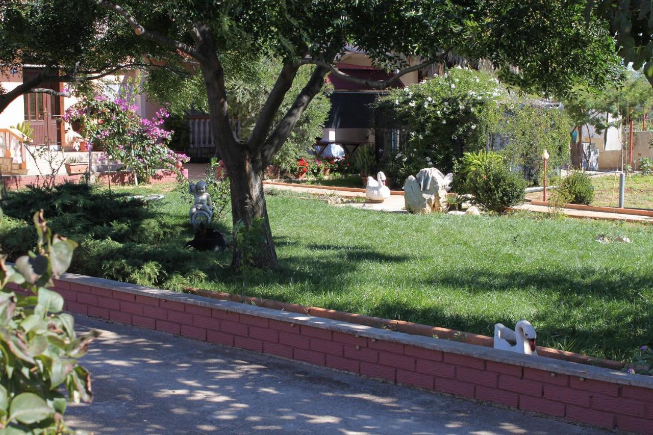 Apartments For Families With Children Privlaka, Zadar - 5747 Exterior photo