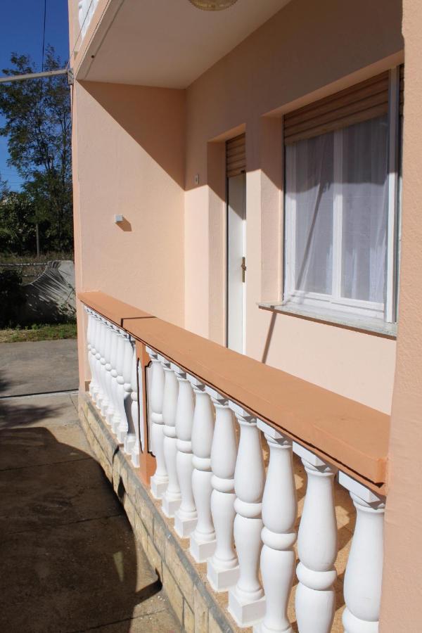 Apartments For Families With Children Privlaka, Zadar - 5747 Exterior photo