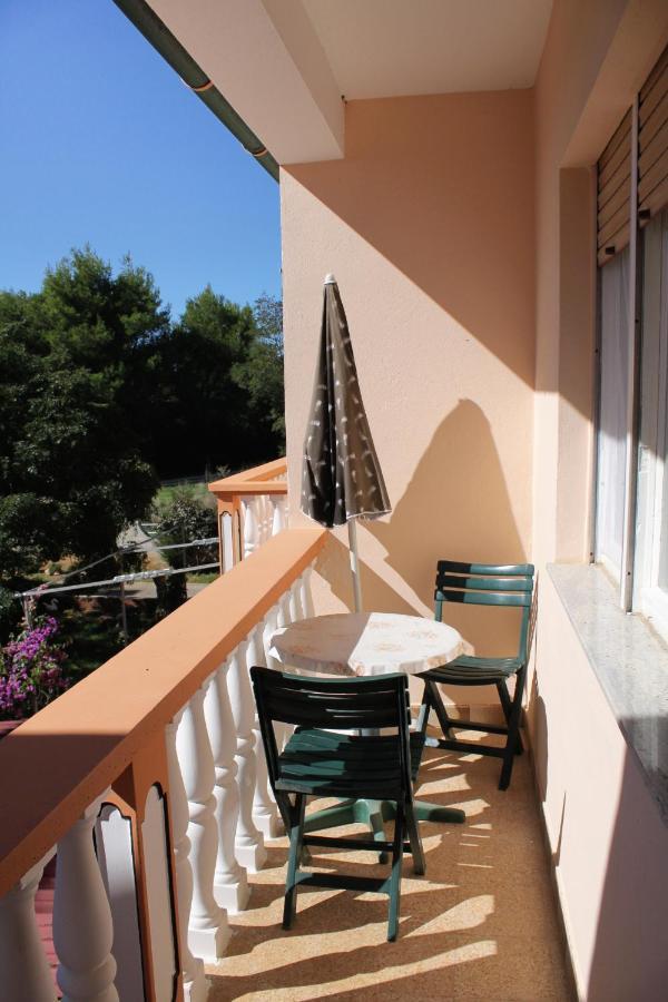 Apartments For Families With Children Privlaka, Zadar - 5747 Exterior photo